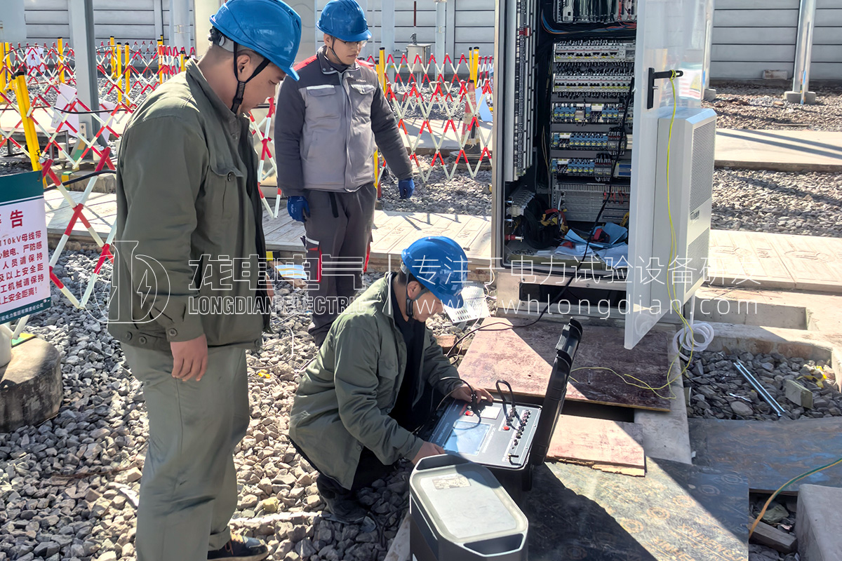 無線雙端接地GIS試驗現(xiàn)場 無線雙端接地GIS試驗現(xiàn)場